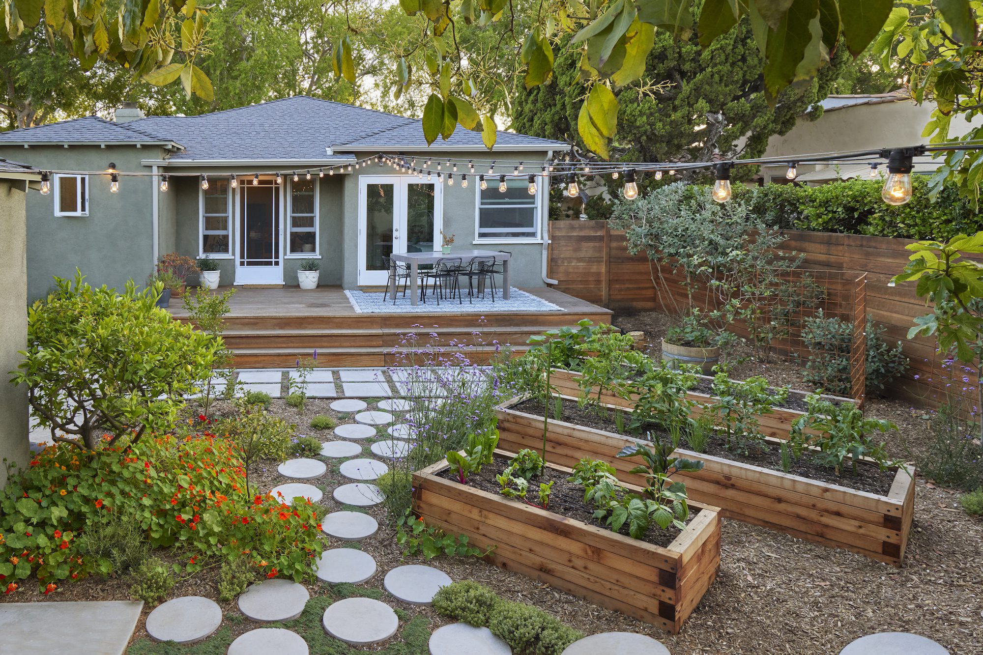 Drought-Tolerant Landscaping Design: Resilience Meets Beauty in California